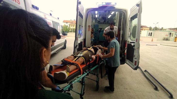 Burdur’da korkunç kaza! İki otomobil kafa kafaya çarpıştı: 2 ölü, 8 yaralı